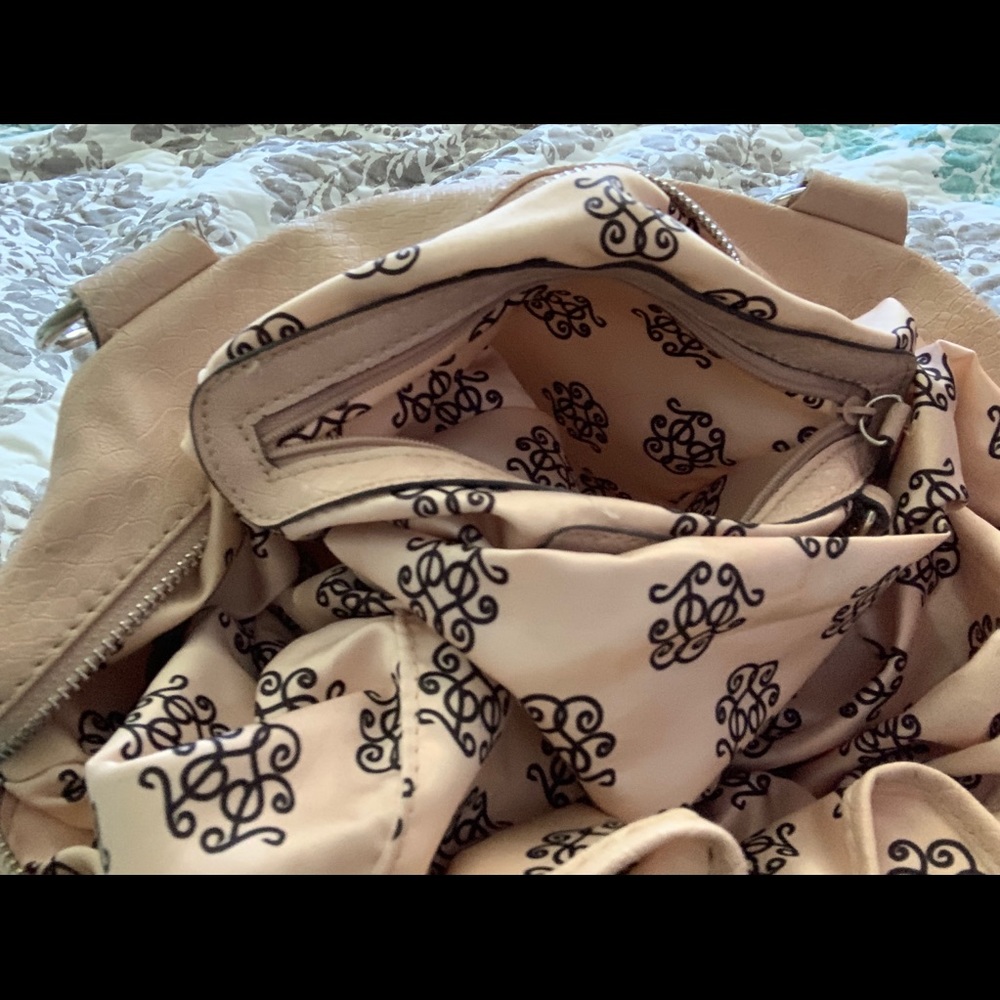 Jessica Simpson Purse - Picture 4 of 5